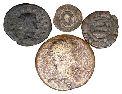 Ensemble de 4 pièces de monnaie anciennes